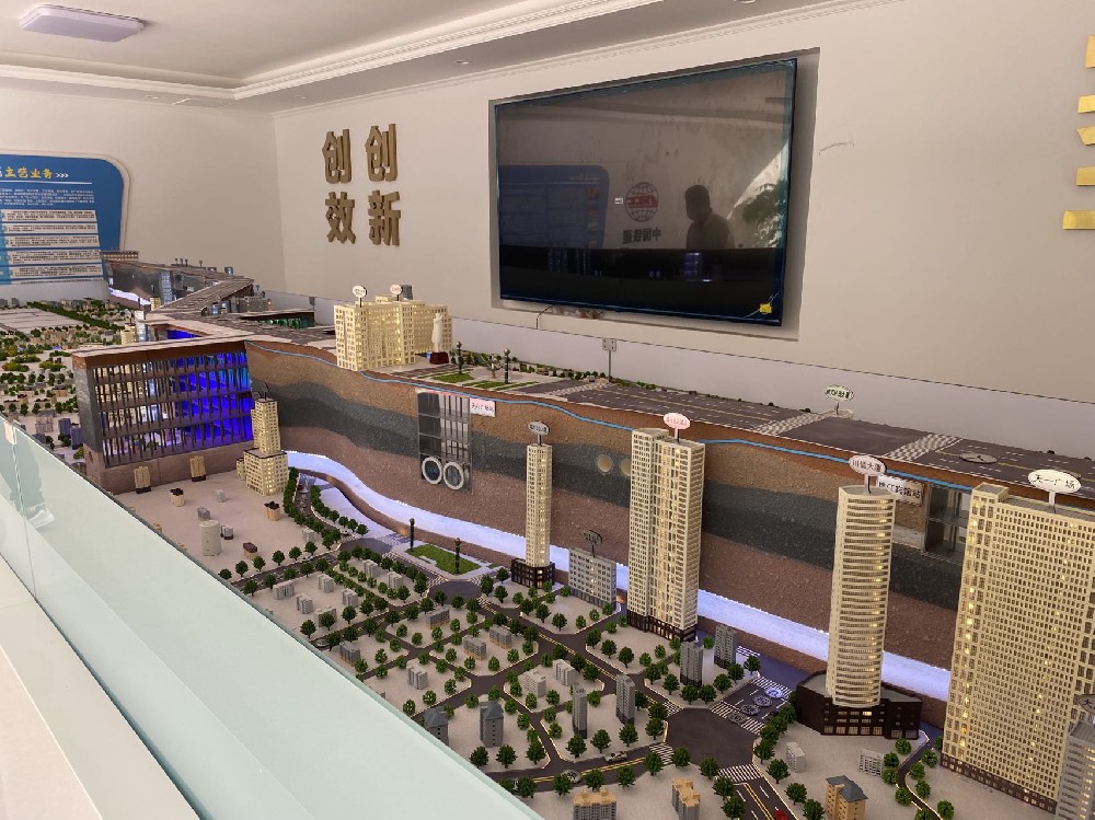 中鐵建地鐵18號線項目沙盤模型